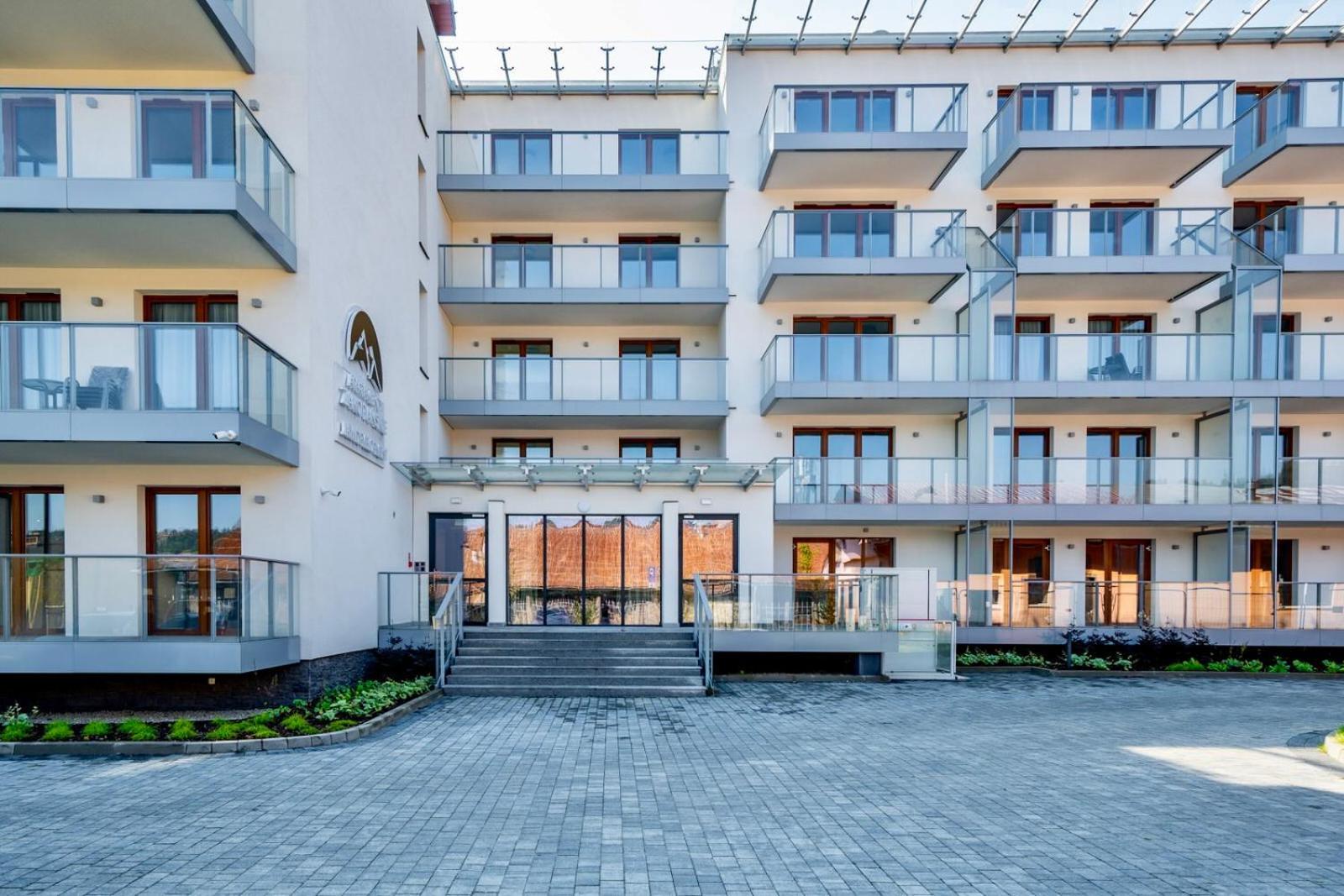 Mountain Shine - Apartment, Spa And Parking — Photos 1